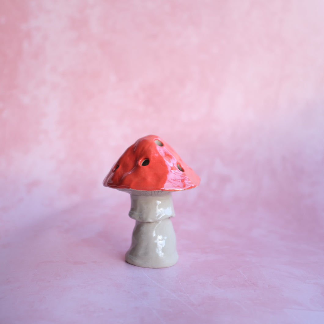 Mushrooms (for a tealight or insence cone)